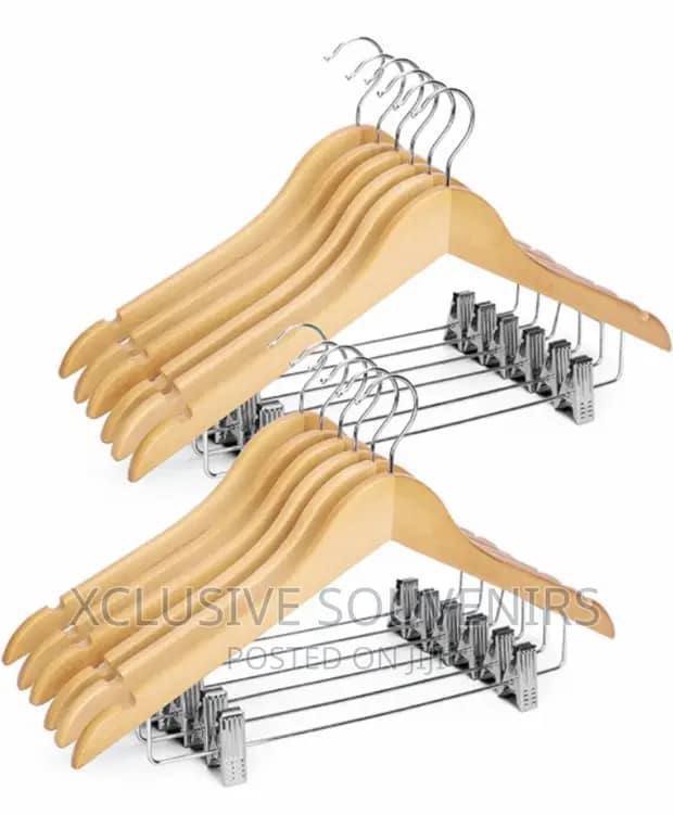 1 piece Wooden skirt hanger